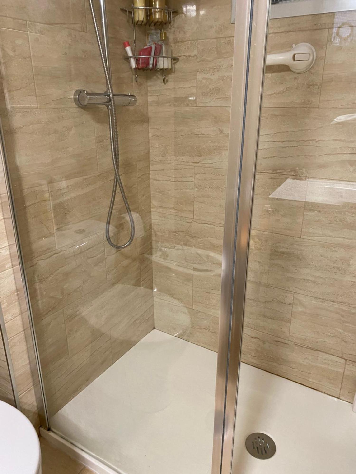 Shared Apartment! Piso Compartido! Общая Квартира! Sevilla Buitenkant foto