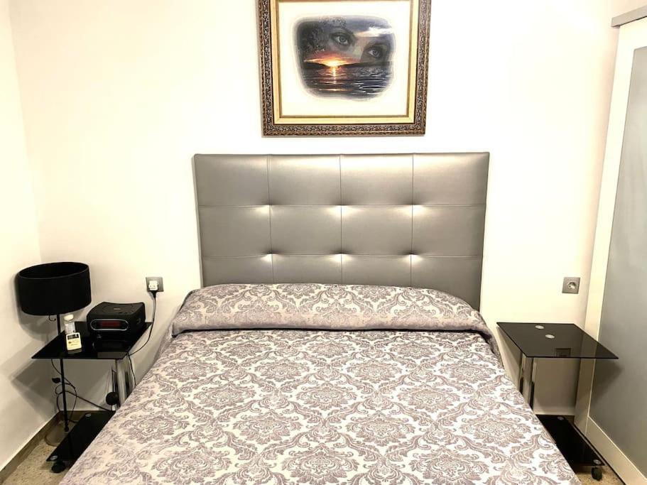 Shared Apartment! Piso Compartido! Общая Квартира! Sevilla Buitenkant foto